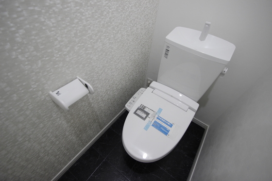 トイレ　※別部屋の写真です