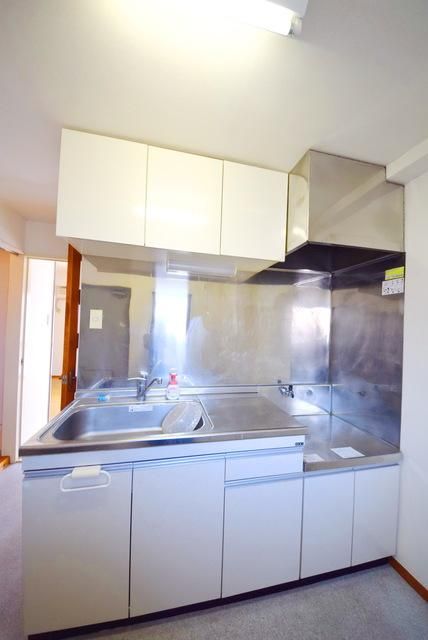 キッチン　２口ガスコンロが設置できます