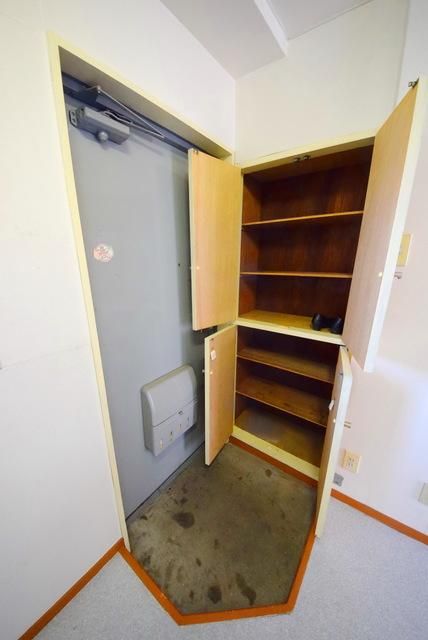 玄関　シューズボックス付き