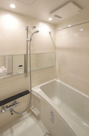 バス・シャワールーム　バス