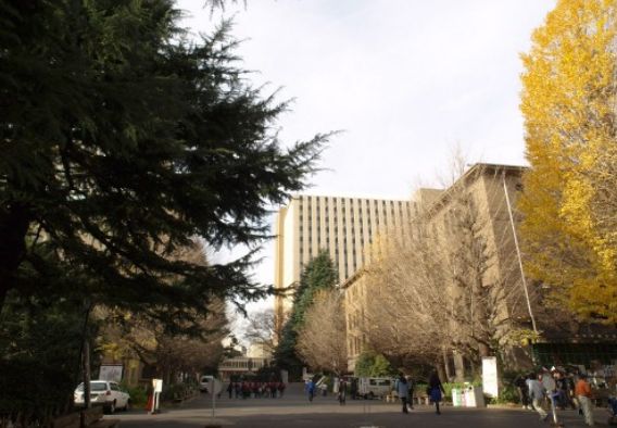 大学・短大　早稲田大学　本キャンパス（大学・短大）まで490m