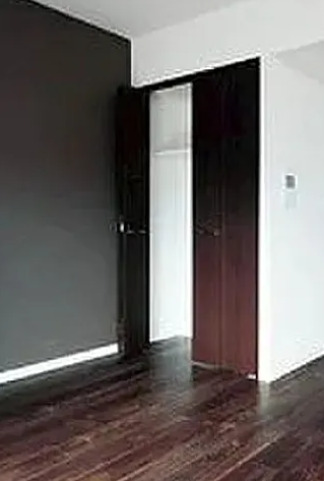 収納　シーフォルム東新宿