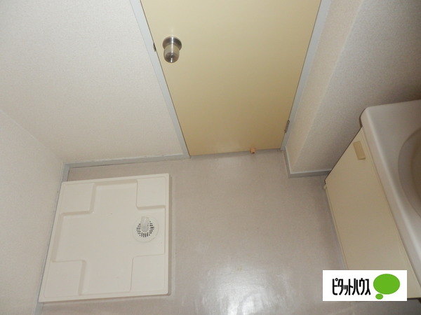 その他設備　室内洗濯機置場