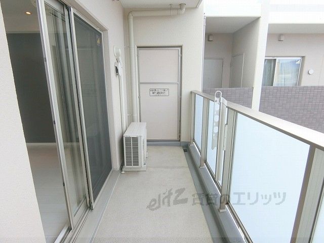 バルコニー　ベランダ