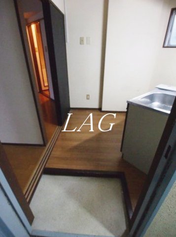 玄関　玄関です。