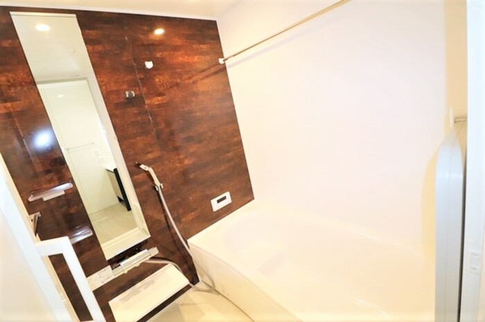 バス・シャワールーム　浴室