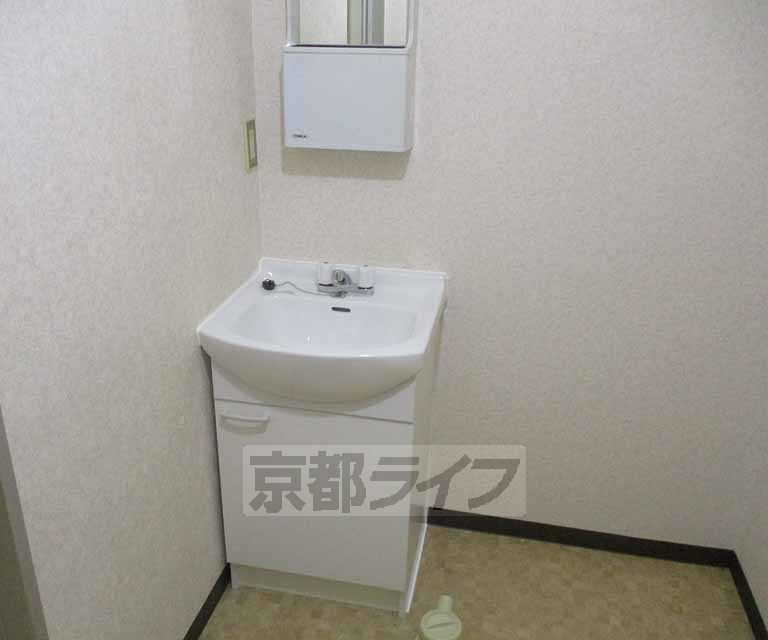 洗面設備　玄関です。