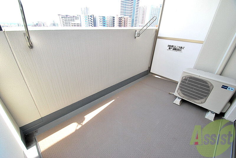 バルコニー　多少お洗濯物が多くても沢山干せちゃいますよ☆