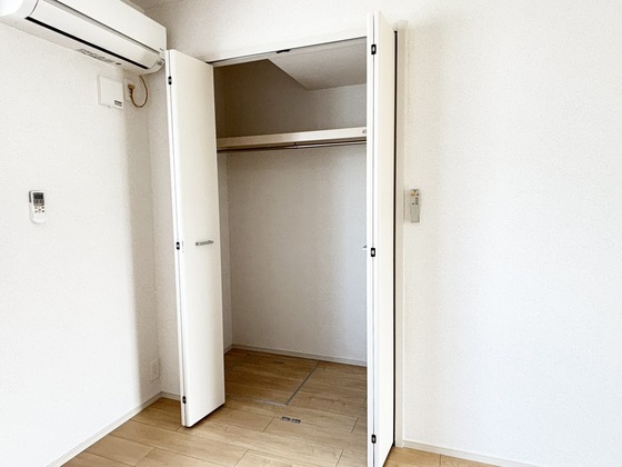 収納　クローゼット