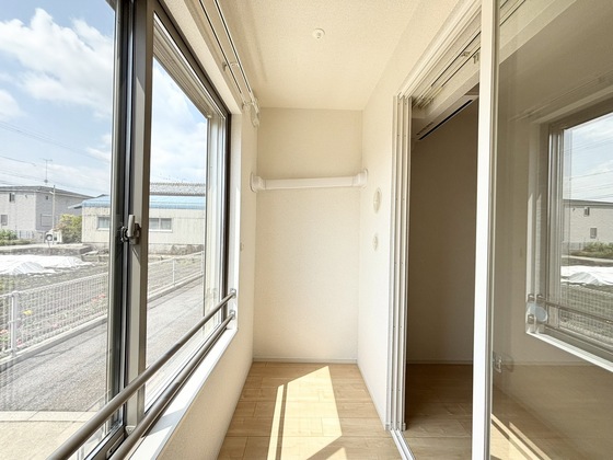バルコニー　バルコニー