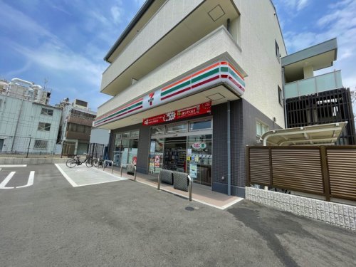 コンビニ　セブンイレブン 東大阪長堂2丁目南店（コンビニ）まで434m