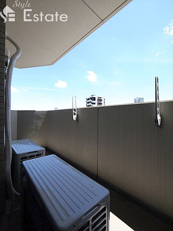 バルコニー　バルコニー