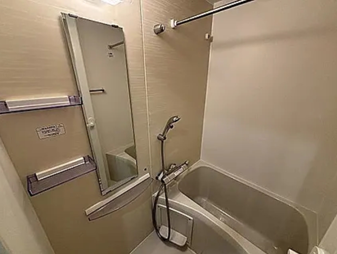 バス・シャワールーム　風呂