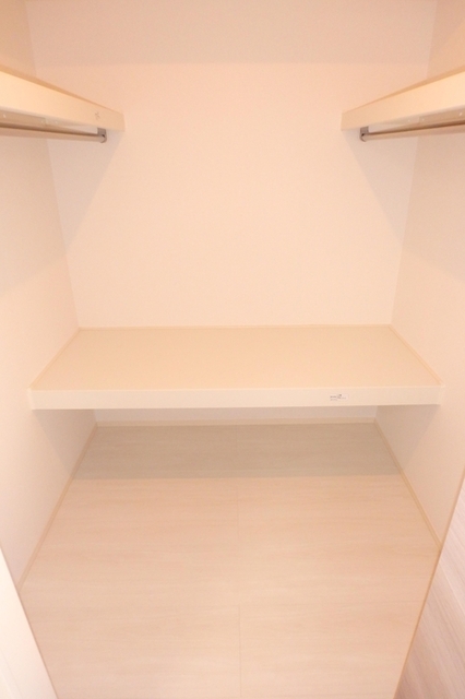 収納　ウォークインクローゼット