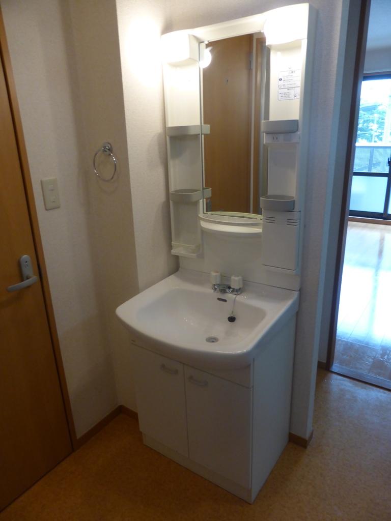 洗面設備　参考写真