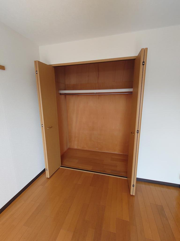 収納　各部屋に収納たっぷりです