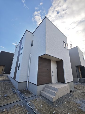 エントランス　東ウィング