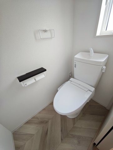 トイレ　シャワートイレ