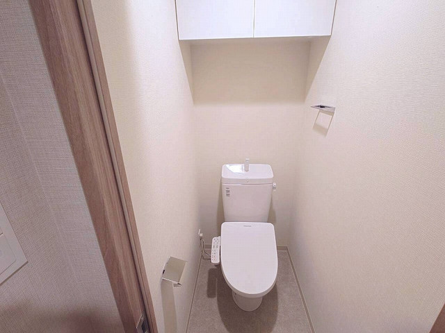 トイレ　シャワートイレ