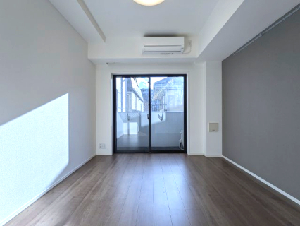 居室・リビング　※別部屋参考写真