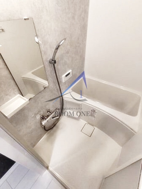 バス・シャワールーム　お風呂です。