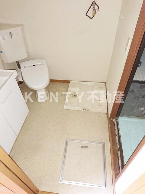 トイレ　落ち着いたトイレです