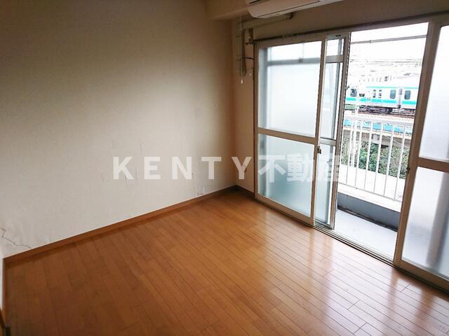 居室・リビング　ゆったりとしたリビングです