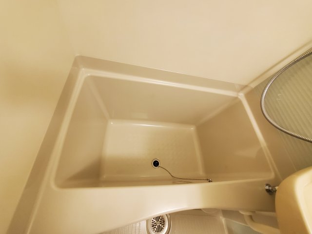 バス・シャワールーム　※別部屋の参考写真です。