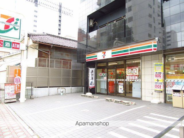 コンビニ　セブンイレブン名古屋丸の内２丁目店（コンビニ）まで4m