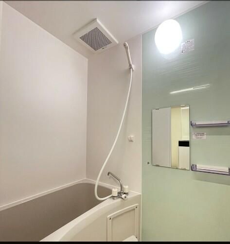 バス・シャワールーム　別部屋参考写真となります