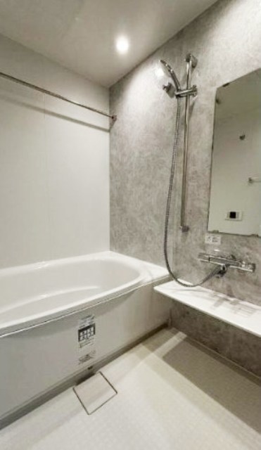 バス・シャワールーム　別部屋同仕様
