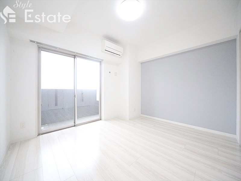 居室・リビング　内装