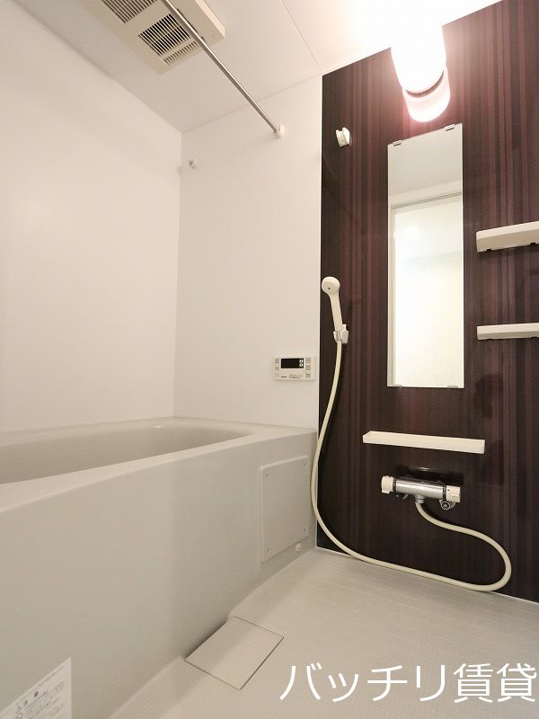 バス・シャワールーム　別号室イメージの為、現状を優先致します。