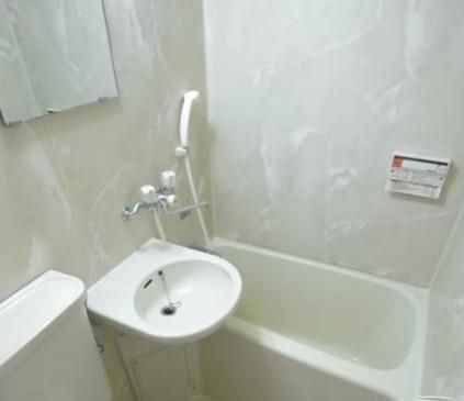 バス・シャワールーム　バス
