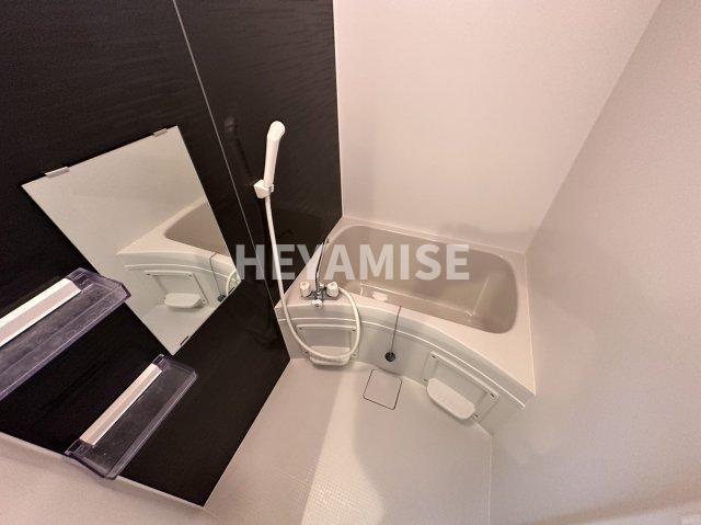 バス・シャワールーム　※左右反転タイプのお部屋の写真です※