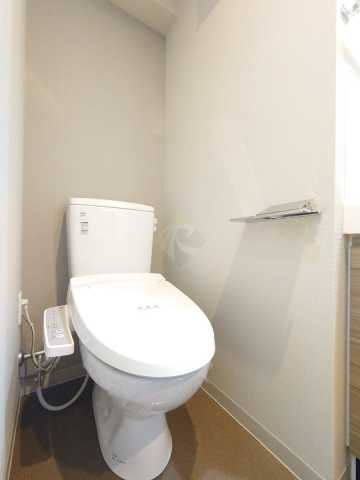 トイレ　ルクレ高円寺アジールコート