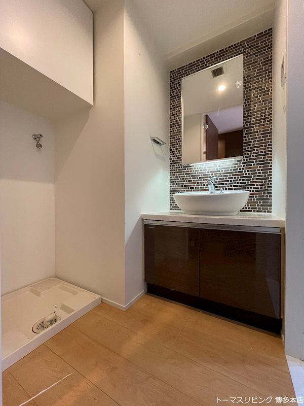 洗面設備　※別号室の参考写真になります。