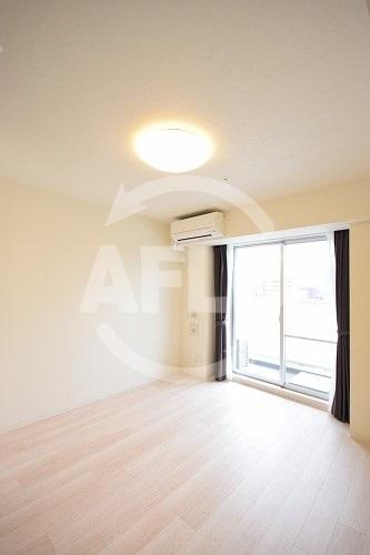 収納　ハビテ靭センターコート洋室