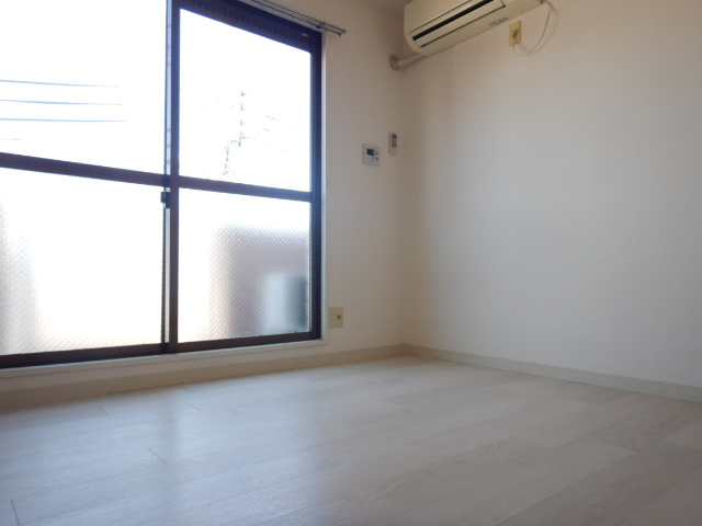 居室・リビング　写真は同仕様