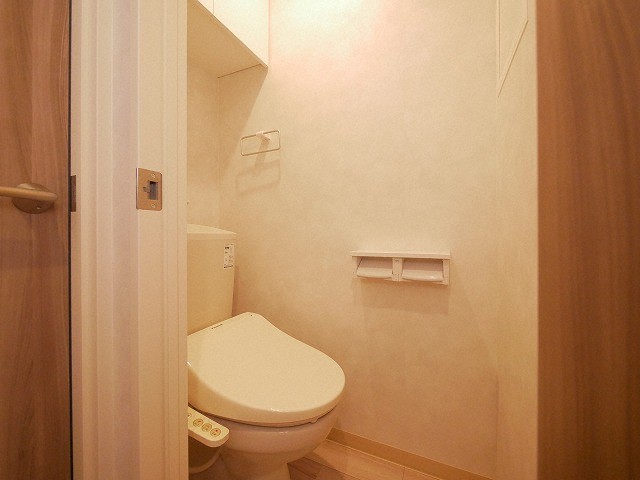 トイレ　ウォシュレット付きです♪