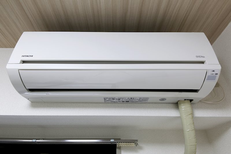 その他設備　エアコン標準装備(メーカー・機種は異なります)