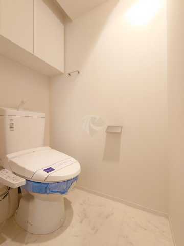 トイレ　レジディア高円寺