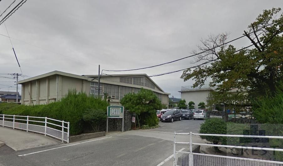 中学校　福山市立城北中学校（中学校）まで540m