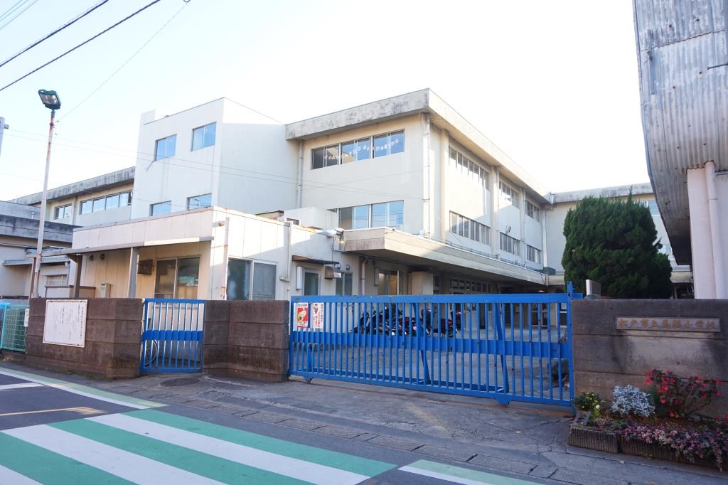 小学校　松戸市立馬橋小学校（小学校）まで316m