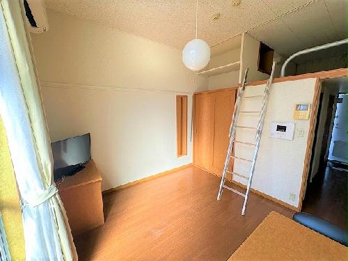 居室・リビング　同タイプ写真