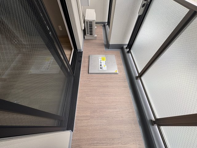 バルコニー　お洗濯にも便利なバルコニー付き