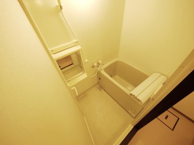 バス・シャワールーム　追い焚き付きお風呂