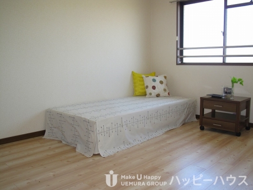 その他部屋・スペース　退去予定の為現状優先です。モデルルームの写真ですので家具・家