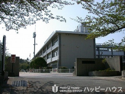小学校　春日市立春日南小学校（小学校）まで1430m