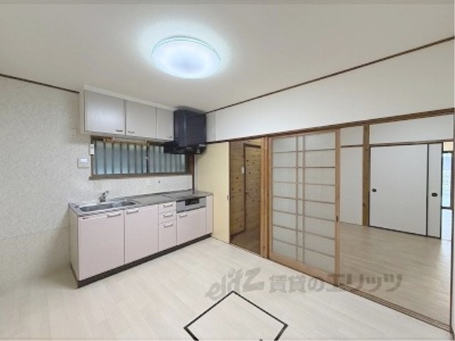 居室・リビング　リビング